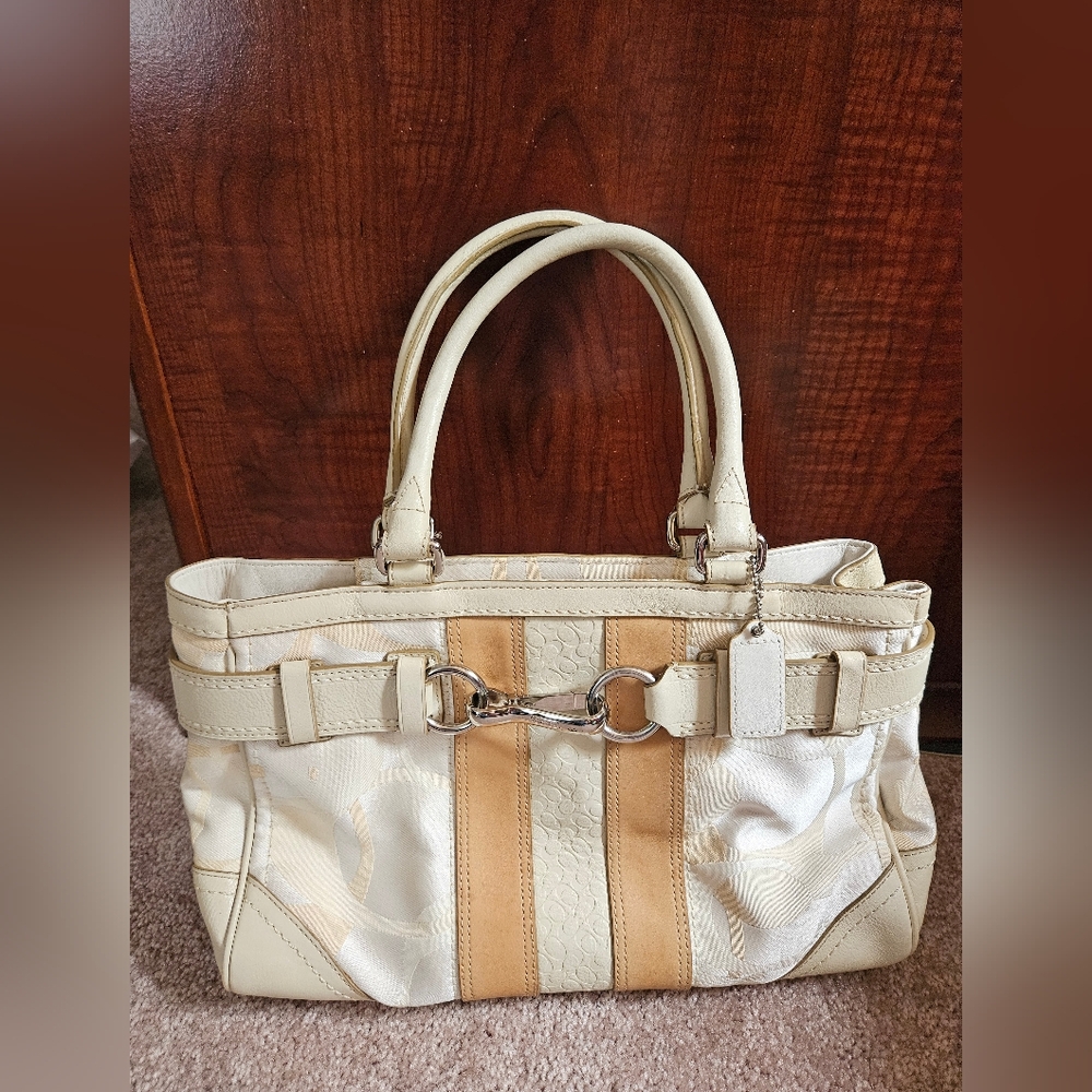 Coach 13338 Signature Hampton Optic Bag Purse Stripe Cream White Satchel